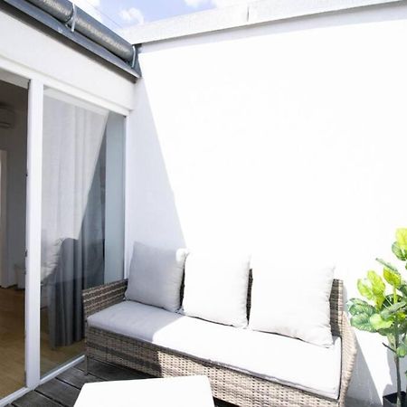 Appartement Sunny & Cozy Penthouse With Balcony L Dg4'14 à Vienne Extérieur photo