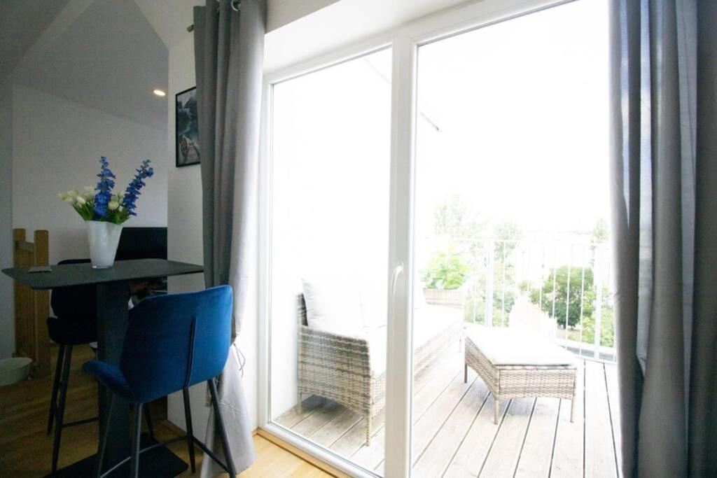 Appartement Sunny & Cozy Penthouse With Balcony L Dg4'14 à Vienne Extérieur photo